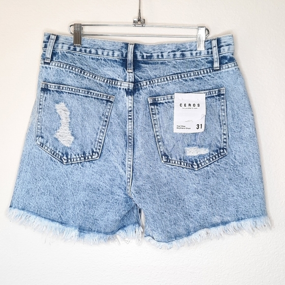 CEROS Acid Wash High-Waisted Boyfriend Distresses Denim Shorts 31 - Picture 4 of 10